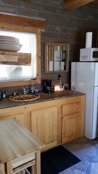 | Pueblo Canyon Inn