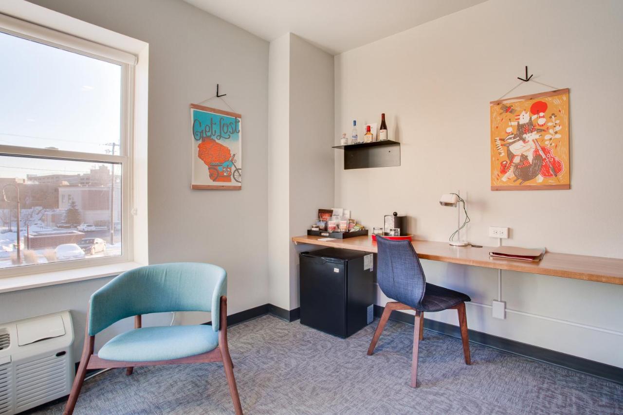Deluxe King Suite at The Oxbow Hotel