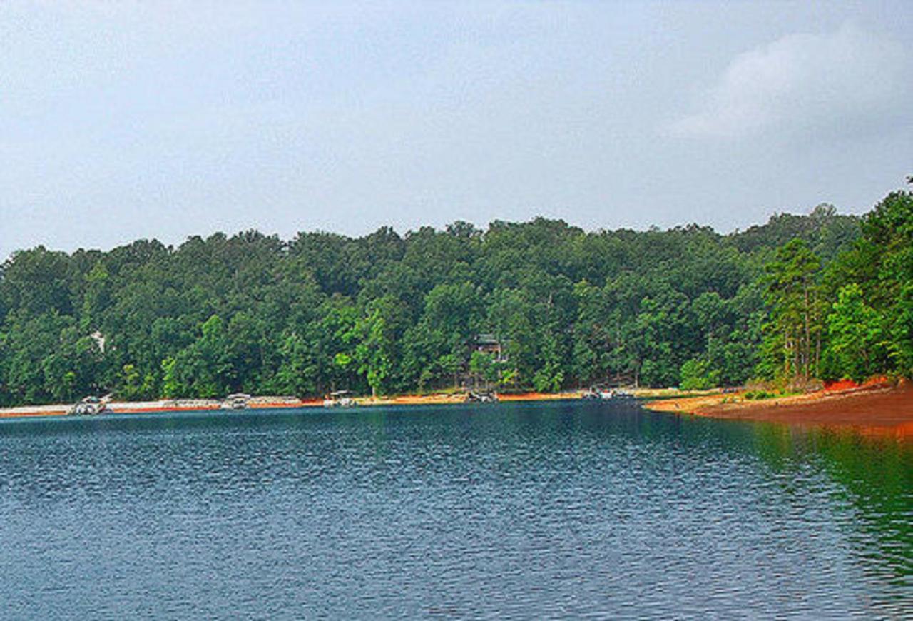 | Carolina Landing Camping Resort Cabin 10