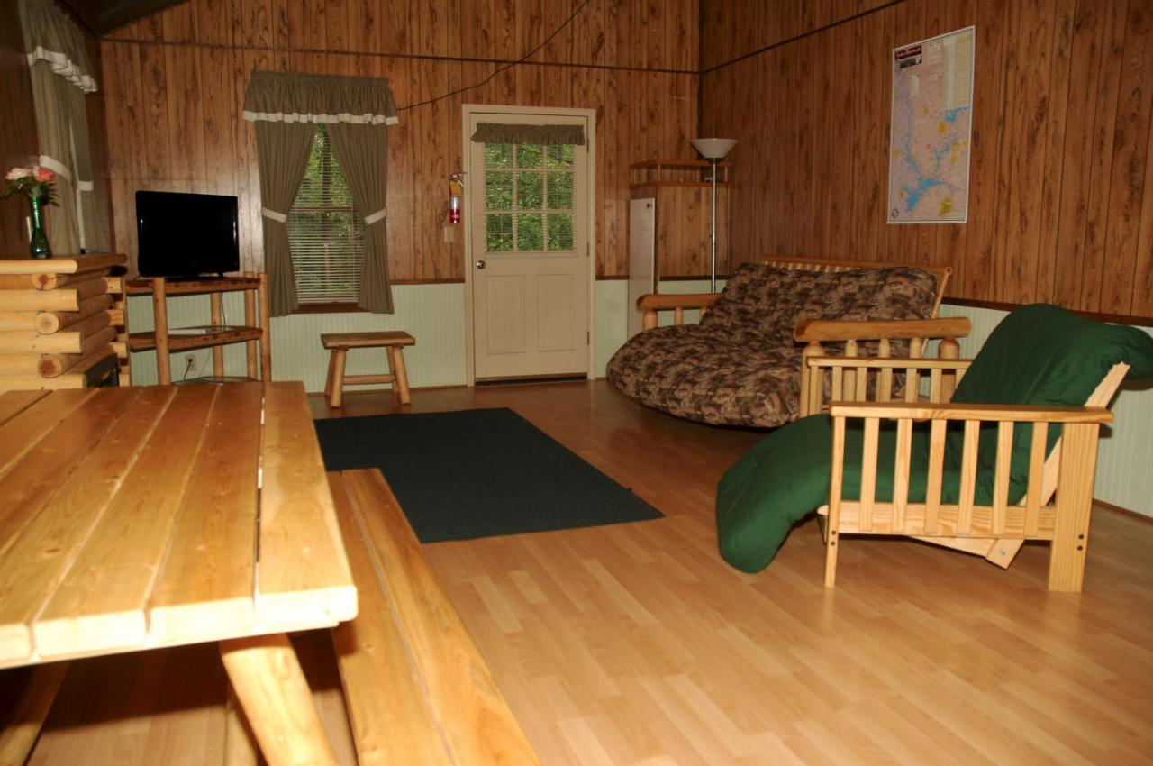 | Carolina Landing Camping Resort Deluxe Cabin 4