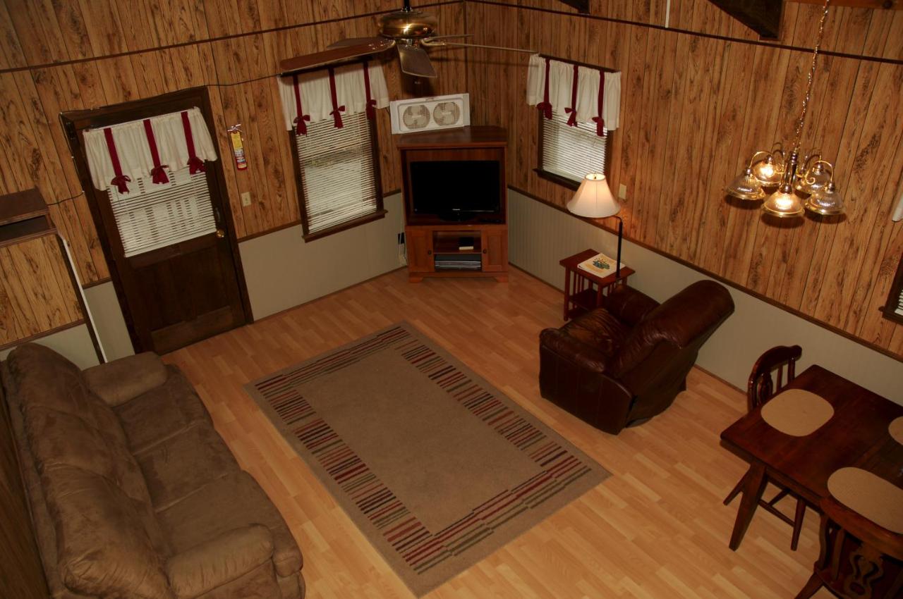 | Carolina Landing Camping Resort Luxury Cabin 8