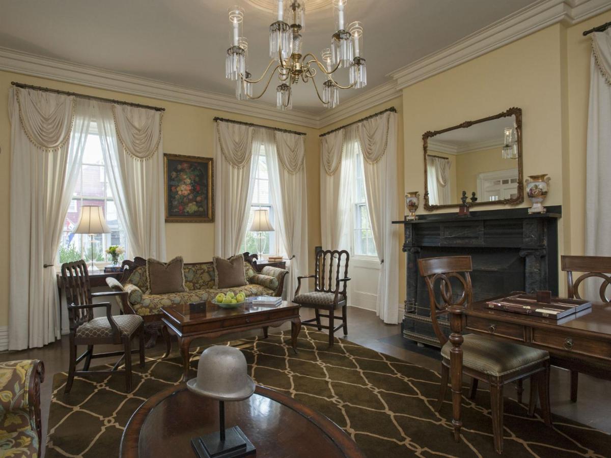 | Jared Coffin House