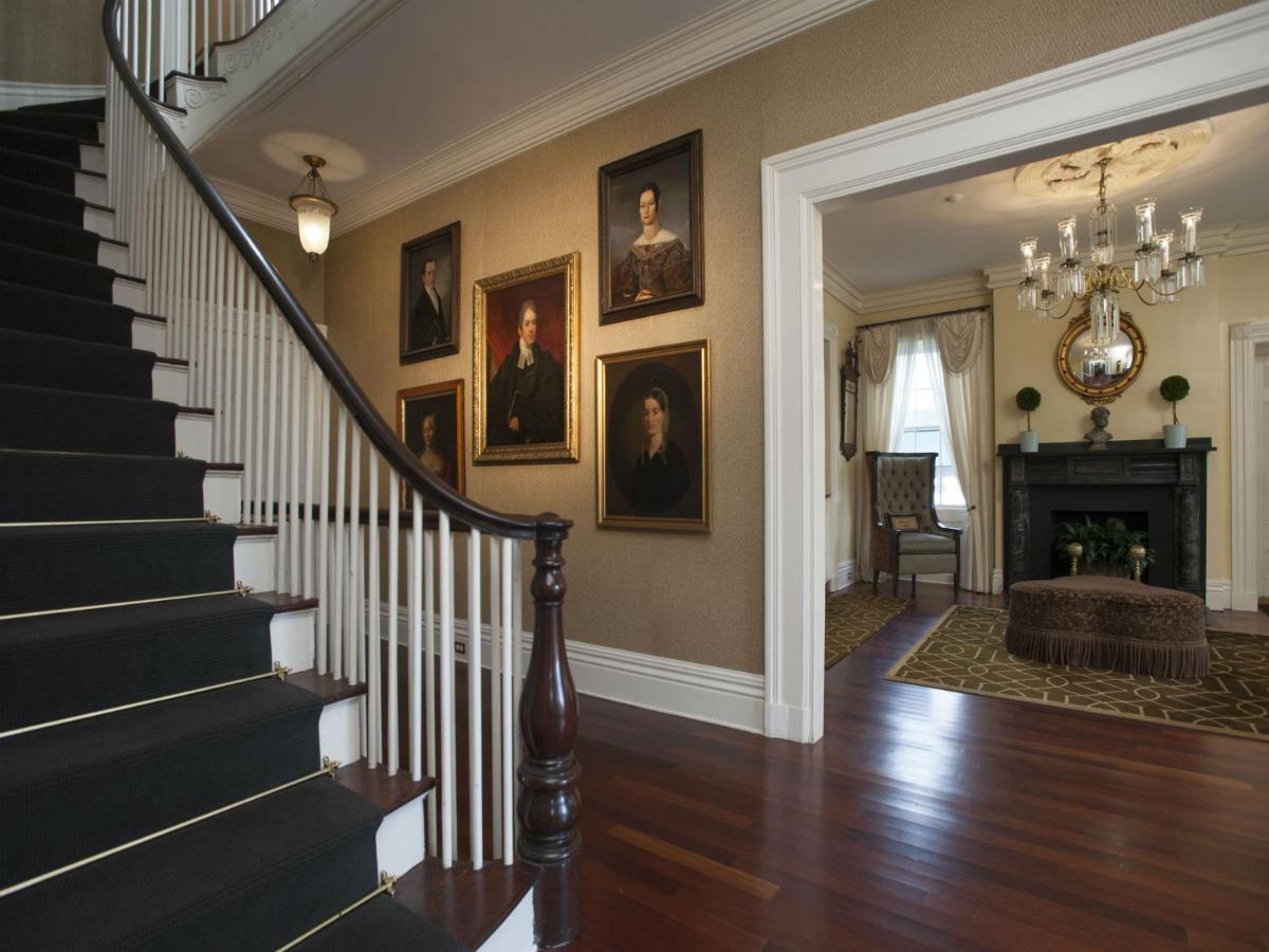 | Jared Coffin House