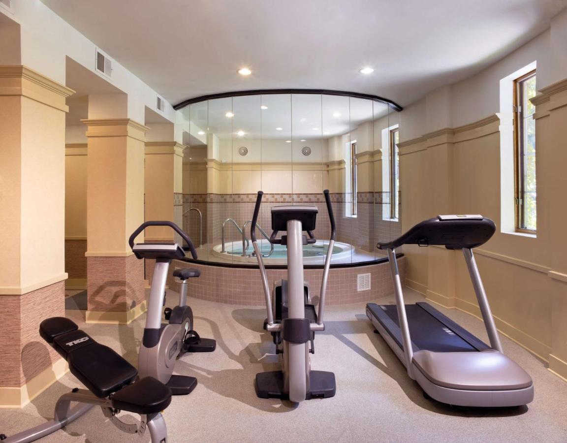 | Best Western Plus Hawthorne Terrace Hotel