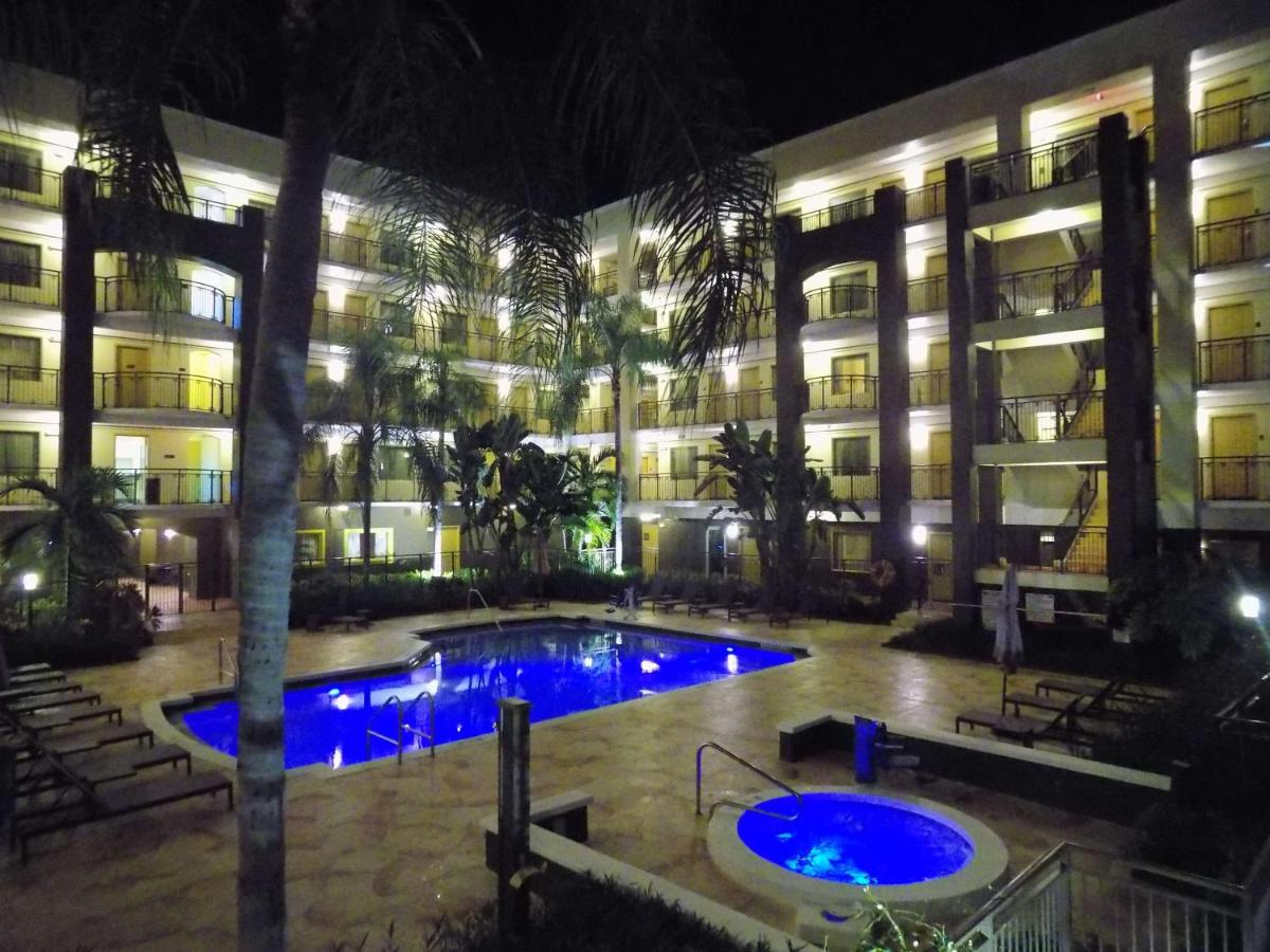  | Best Western Plus Deerfield Beach Hotel & Suites