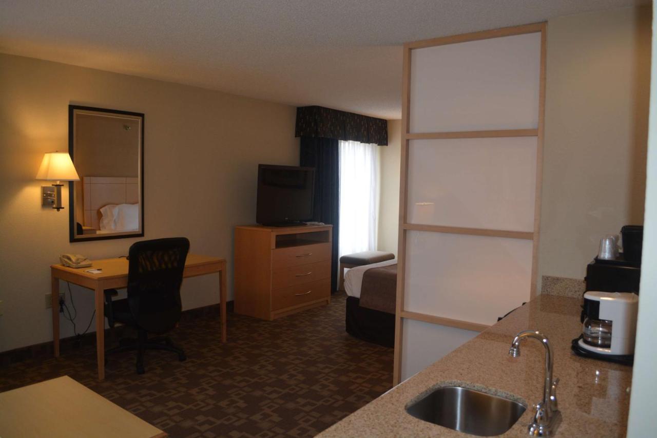 Executive King Suite with Jetted Tub at SureStay Plus Hotel by Best Western Roanoke Rapids I-95