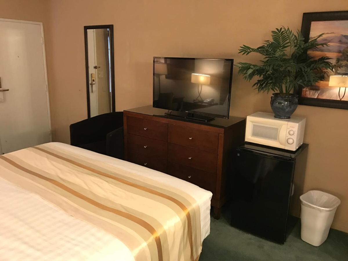  | Discovery Inn