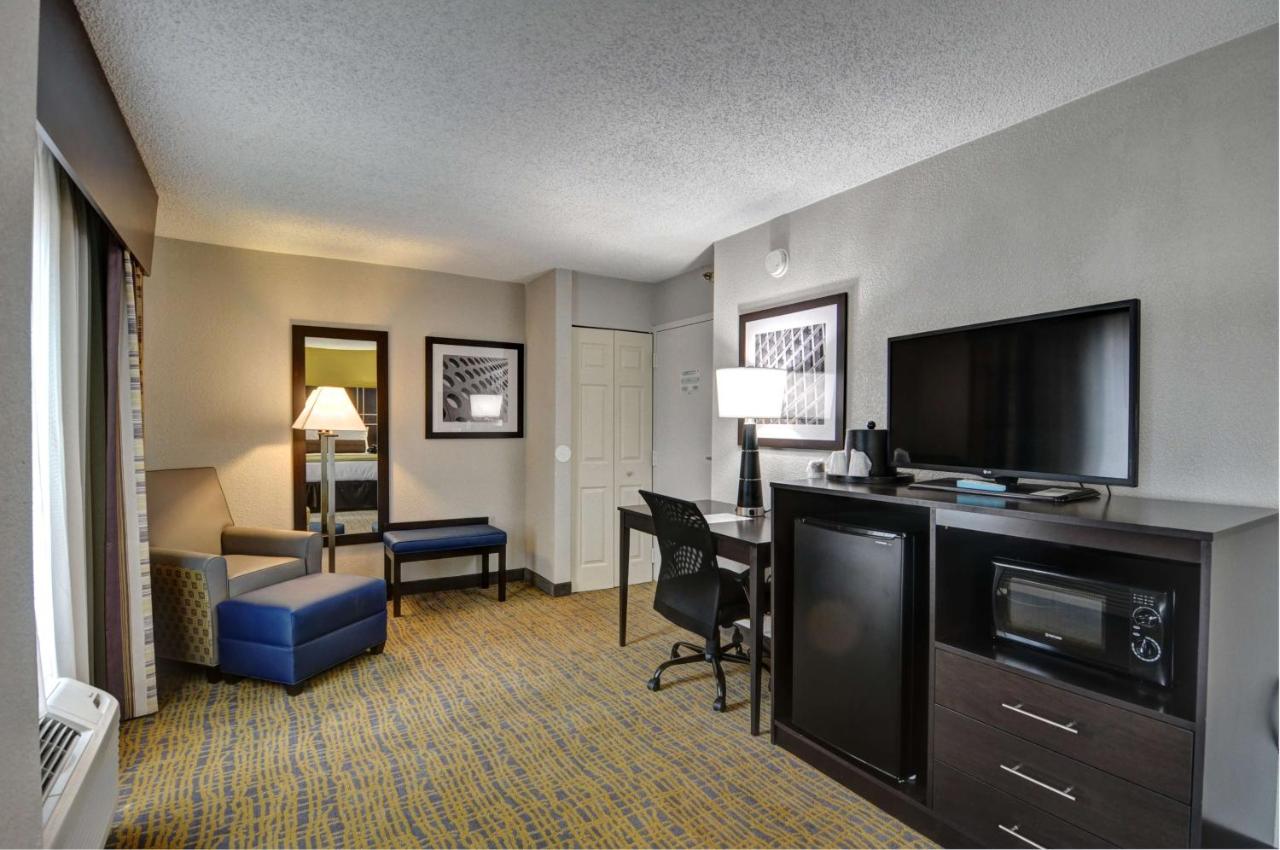  | Best Western Plus Hanes Mall