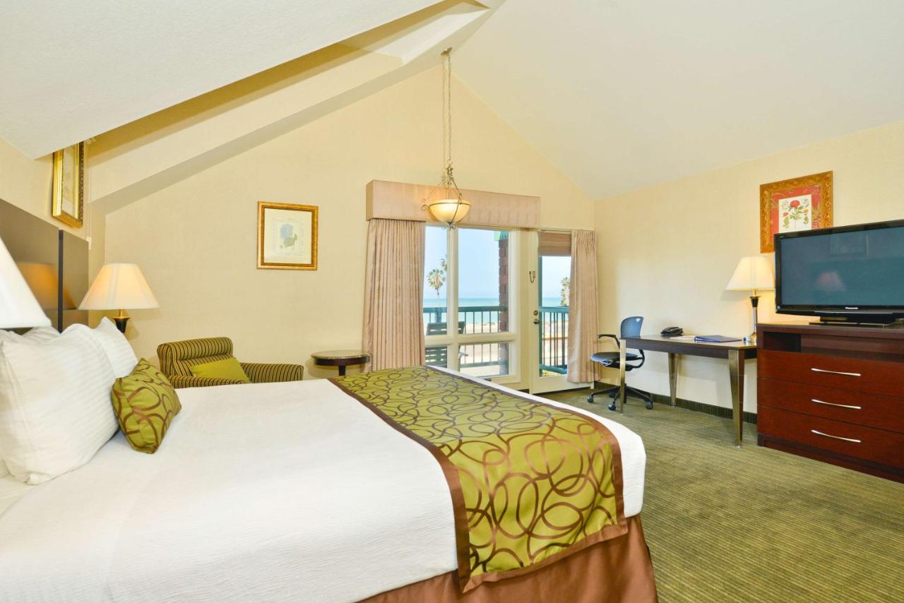 King Room with Ocean View - Non Smoking at Best Western Plus Dana Point Inn-by-the-sea