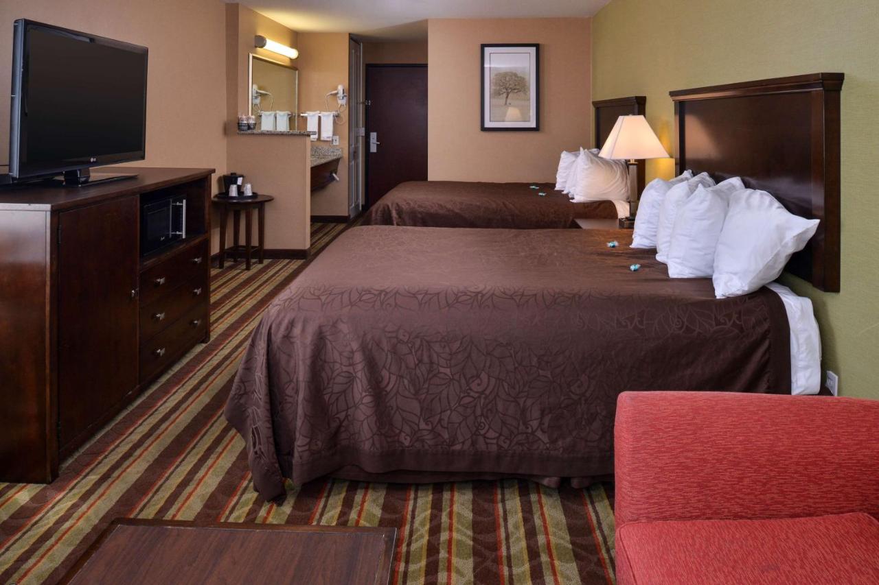 | Best Western Wilsonville Inn & Suites