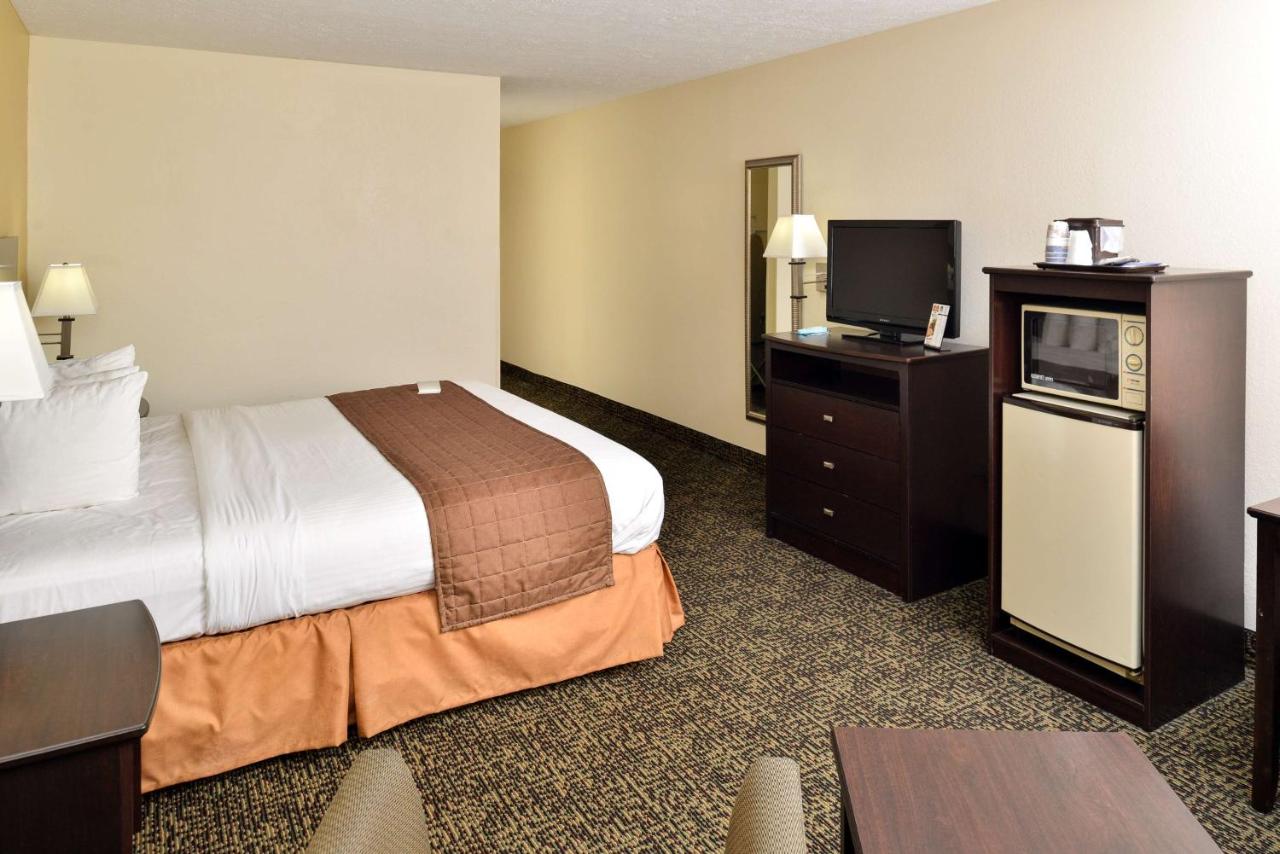 King Room - Non-Smoking at Best Western Inn