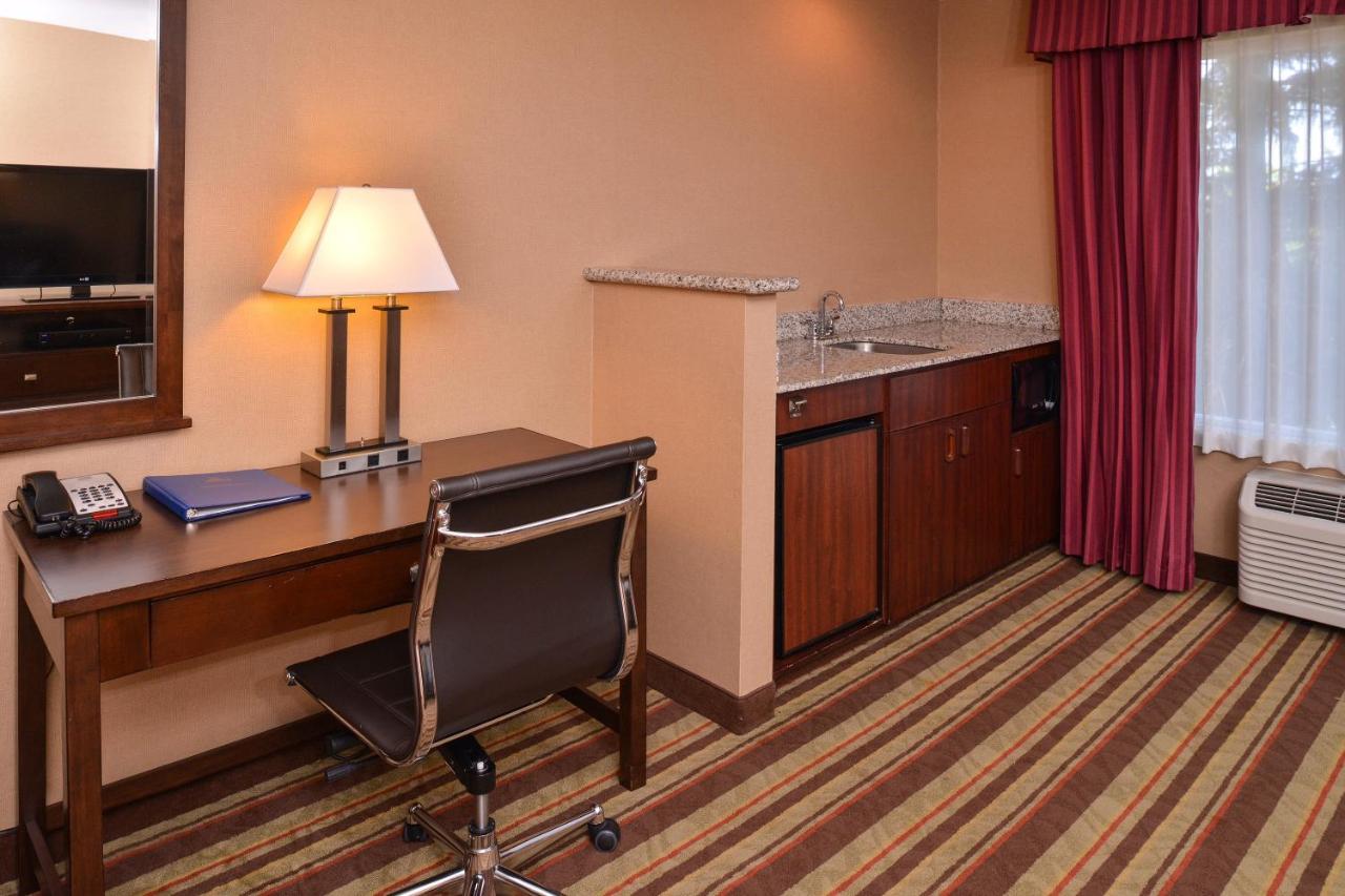 | Best Western Wilsonville Inn & Suites