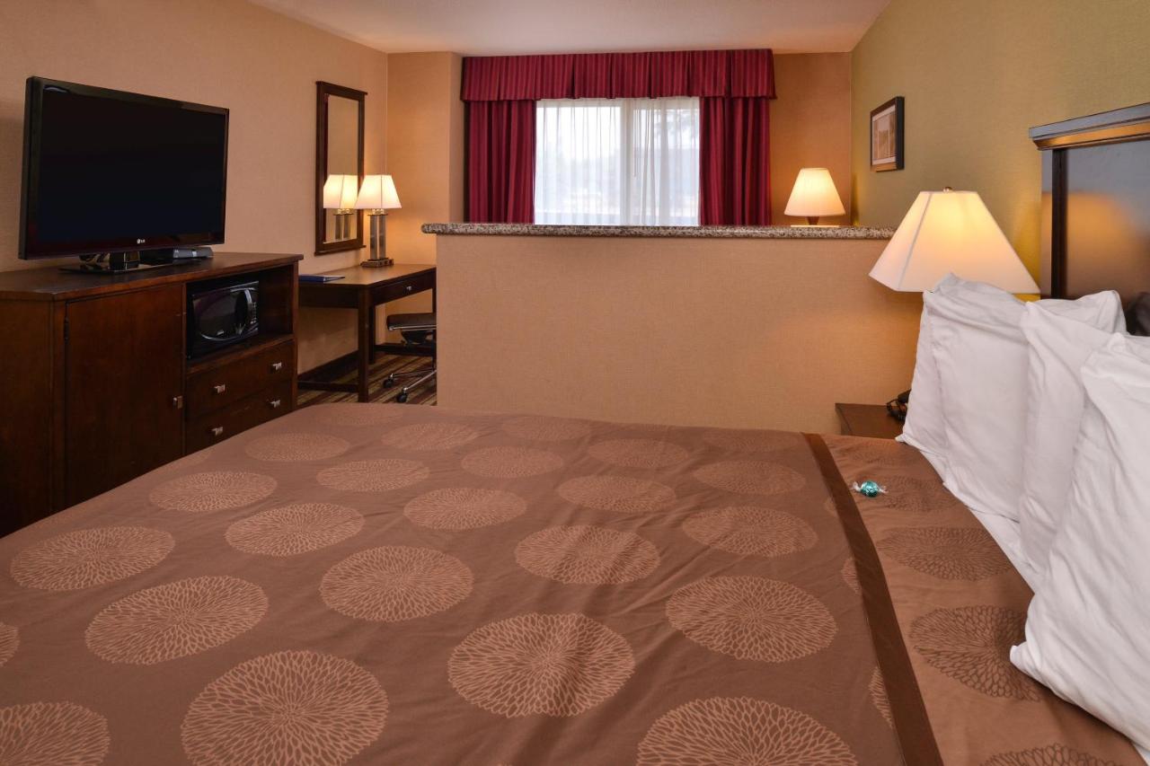 | Best Western Wilsonville Inn & Suites