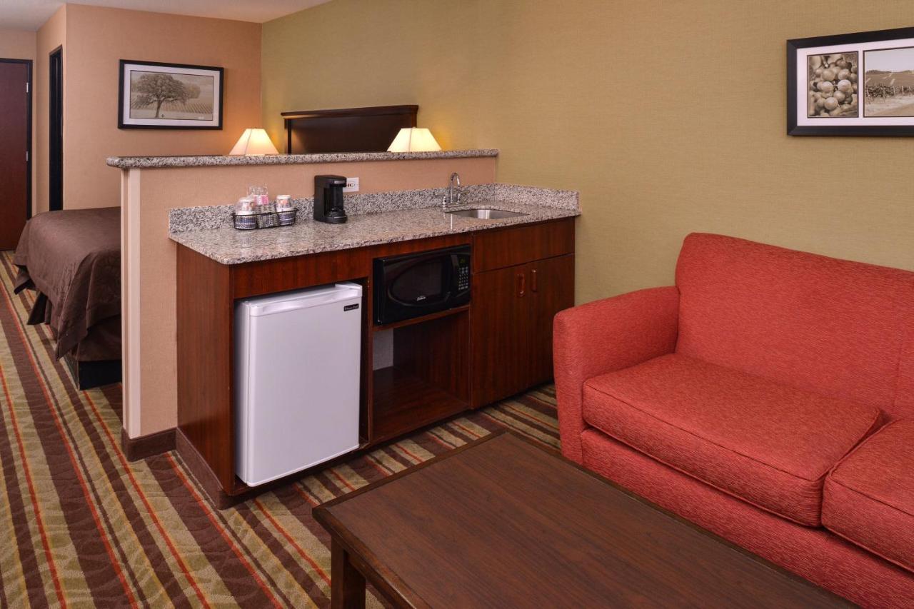 | Best Western Wilsonville Inn & Suites