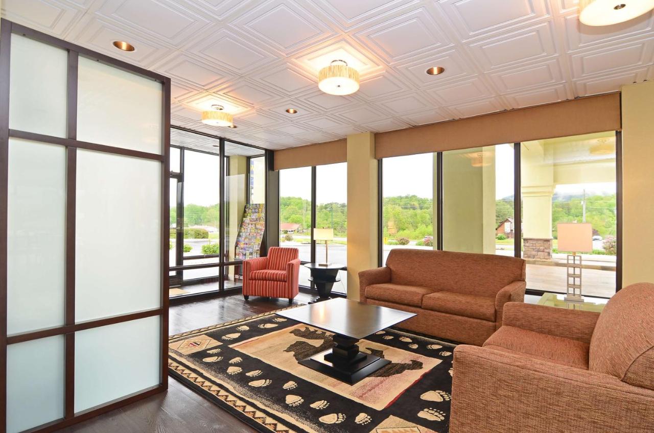 | Best Western Cades Cove Inn