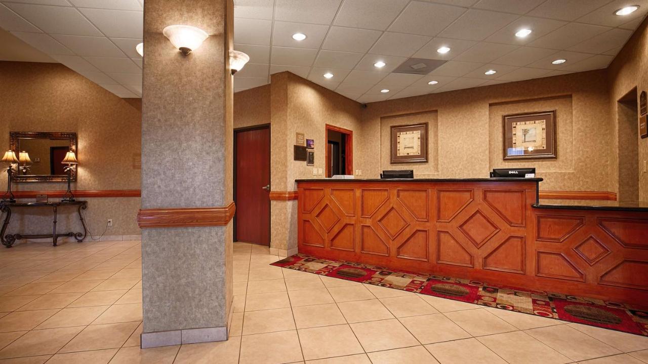 | Best Western Casa Villa Suites