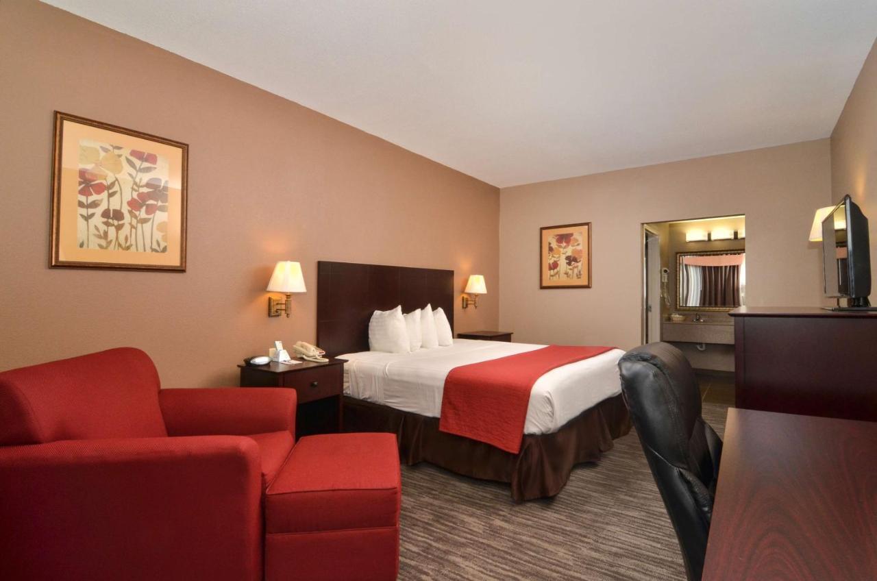 | Best Western Dayton Inn & Suites