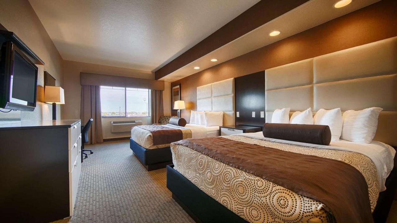  | Best Western Plus Lackland Hotel & Suites