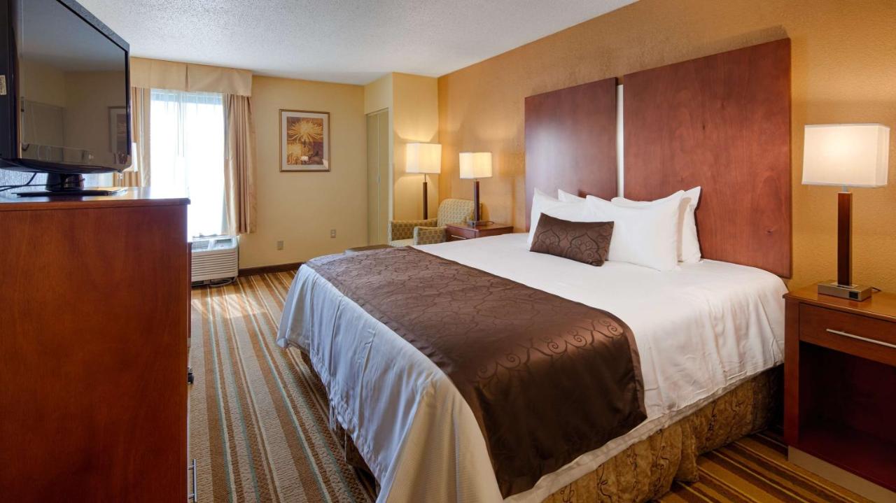 | Best Western Plus Richmond