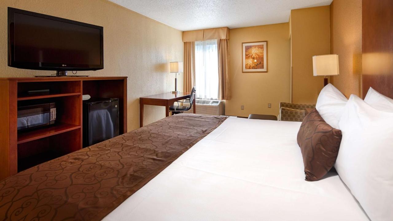 | Best Western Plus Richmond