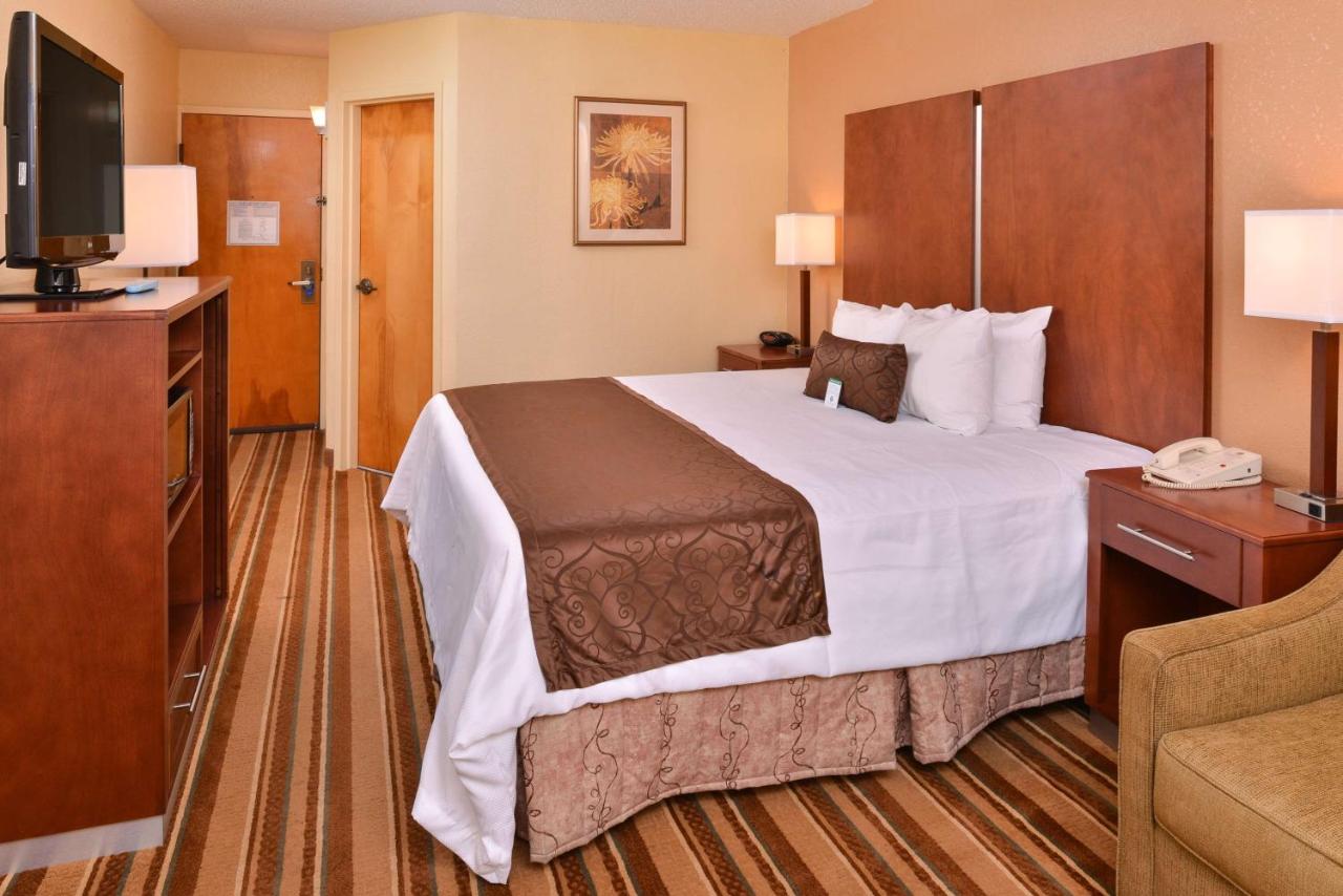 | Best Western Plus Richmond