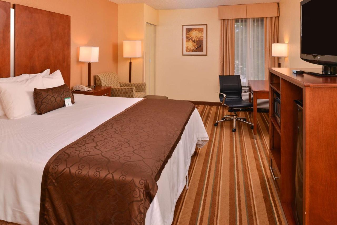 | Best Western Plus Richmond