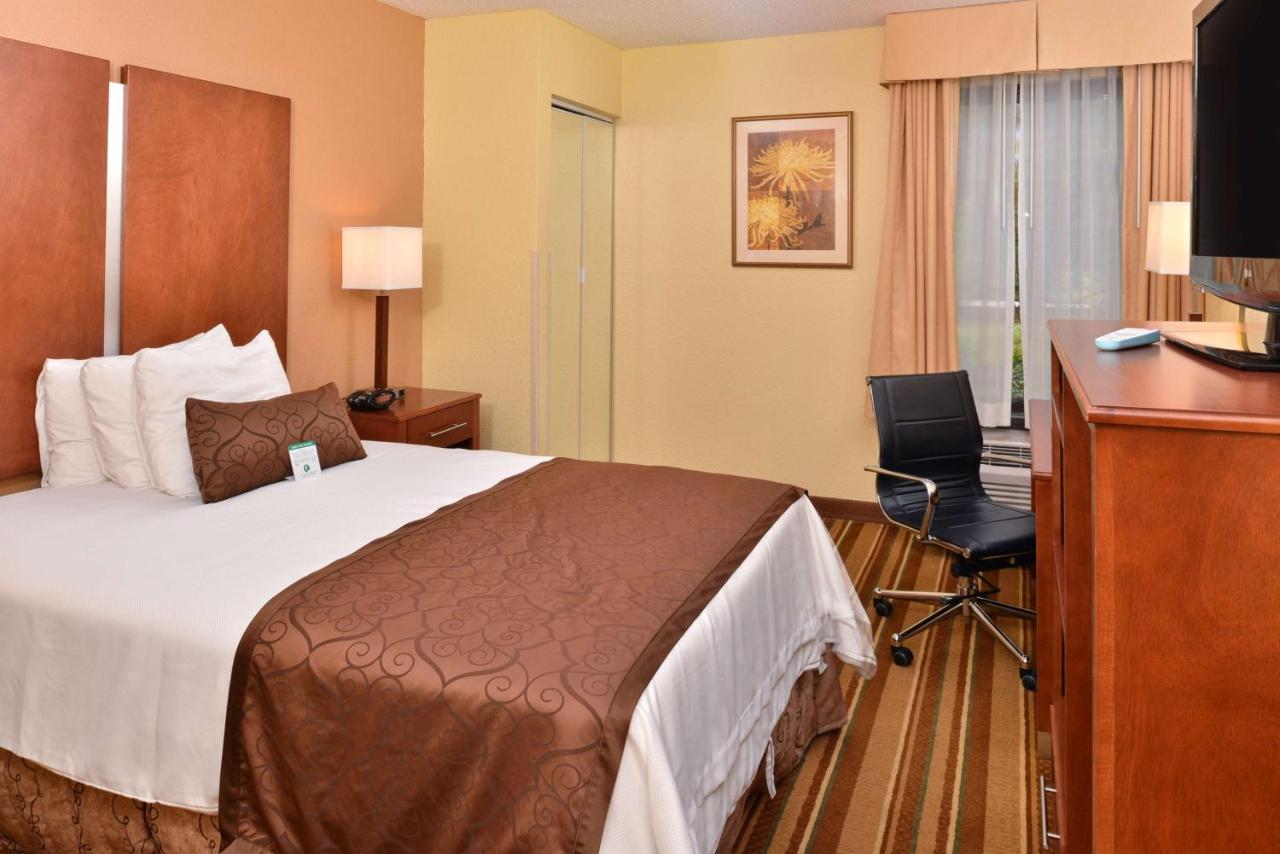 | Best Western Plus Richmond