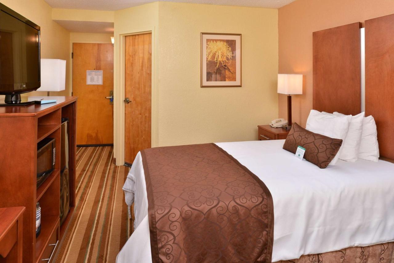 | Best Western Plus Richmond