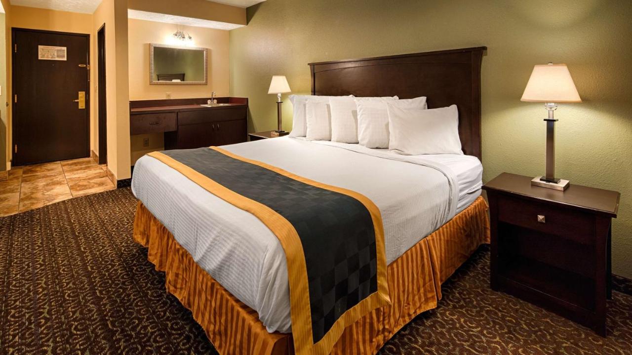 Room #53155409 at Best Western Richland Inn-Mansfield