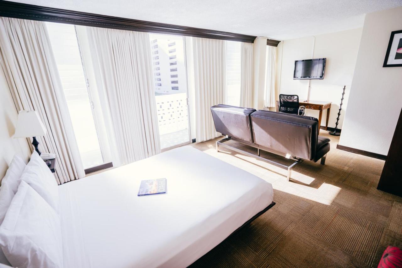 Queen Room with Sofa Bed at Stay Hotel Waikiki
