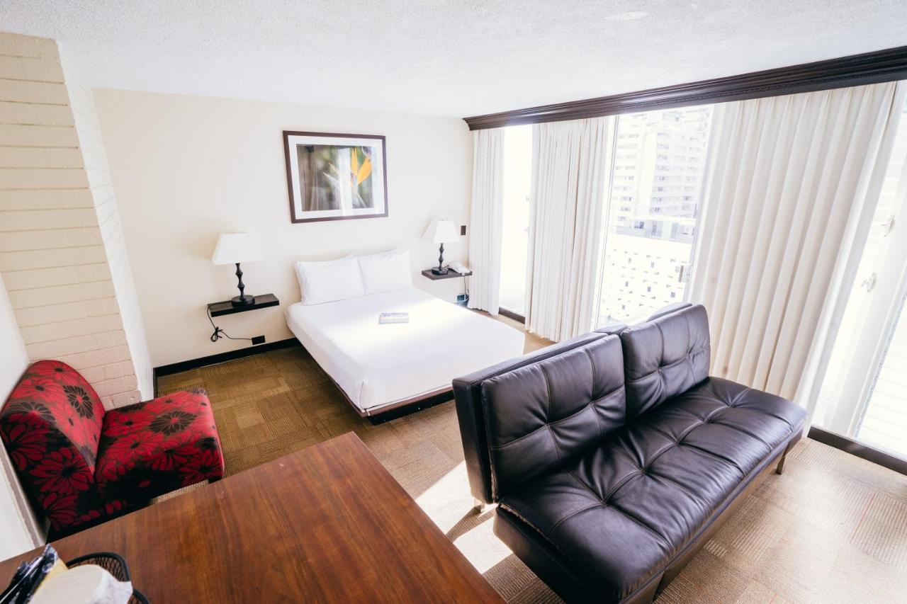 Queen Room with Sofa Bed at Stay Hotel Waikiki