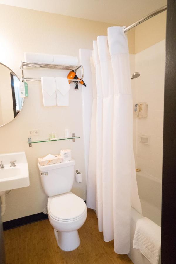 Queen Room with Sofa Bed at Stay Hotel Waikiki