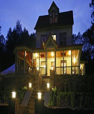  | Breezy Hill Inn