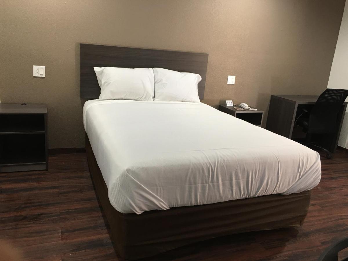  | Econo Lodge