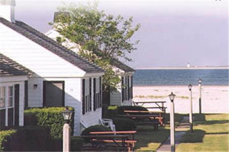 | Kalmar Village & Tradewinds