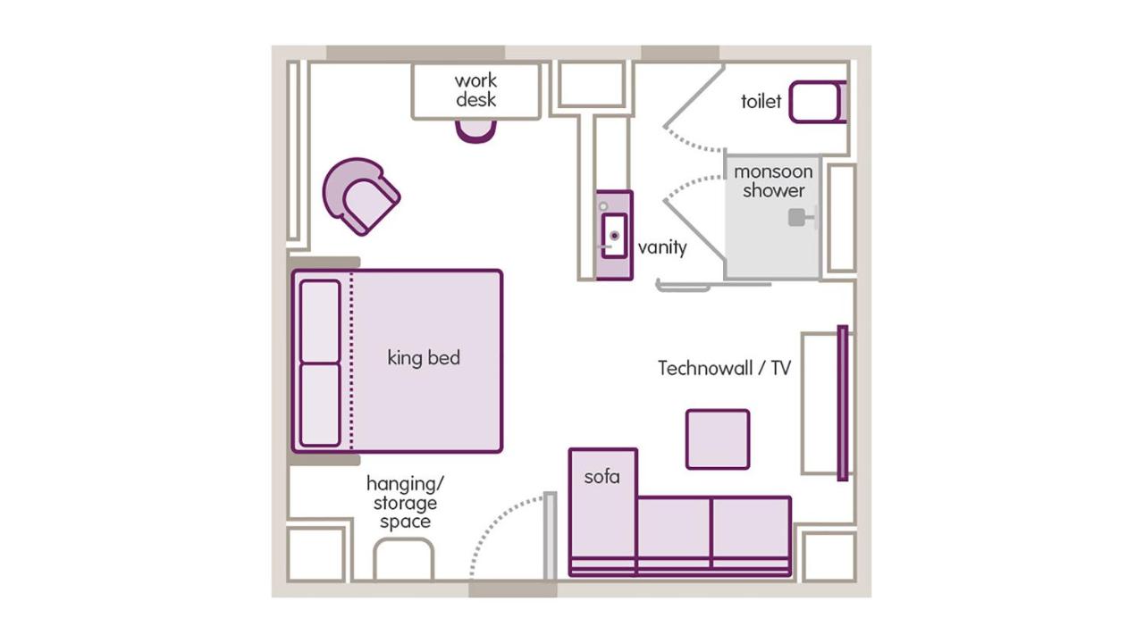 First King at YOTEL Boston, Select by Hilton