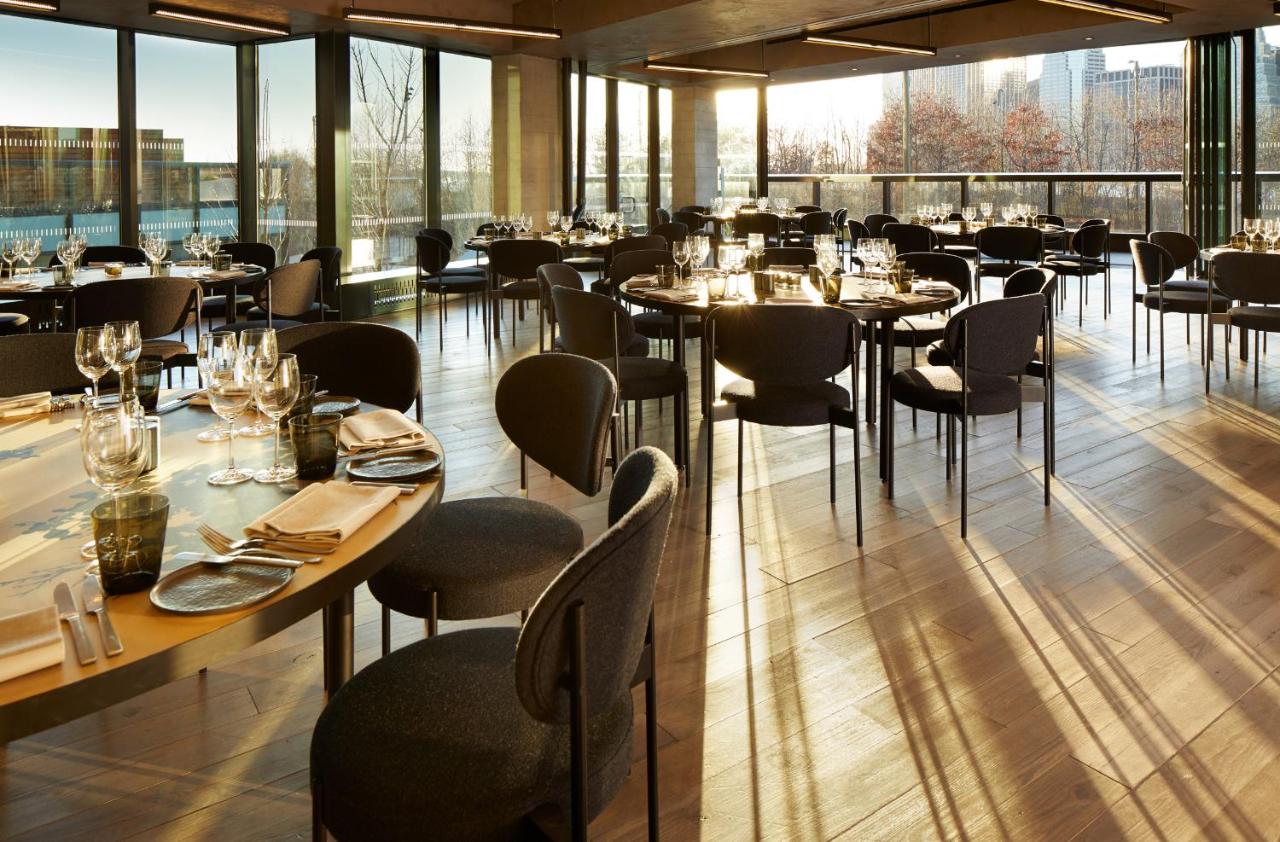 | 1 Hotel Brooklyn Bridge