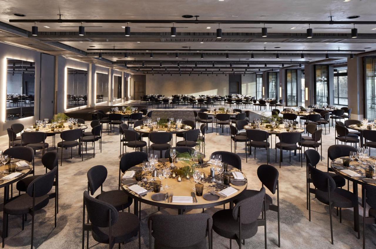 | 1 Hotel Brooklyn Bridge