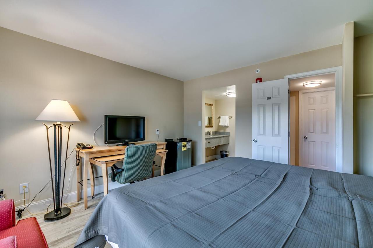  | Beachcomber Inn & Suites