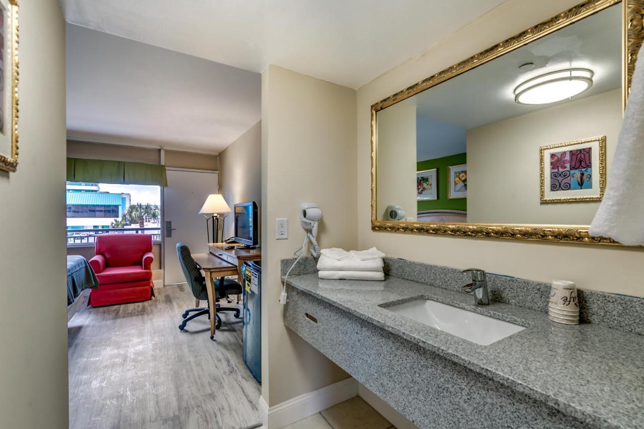 | Beachcomber Inn & Suites