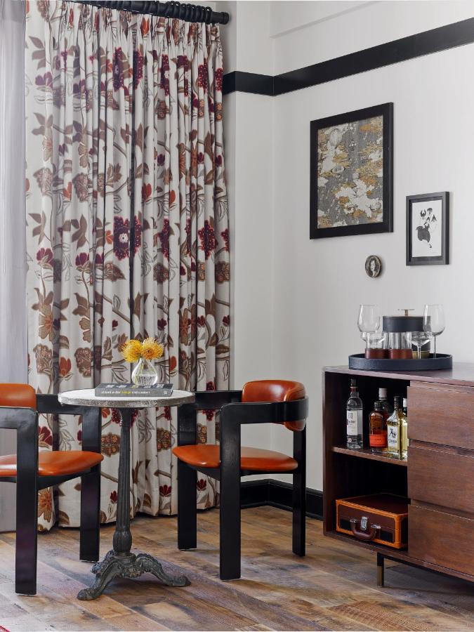 Deluxe Junior King Suite at Hotel Revival Baltimore