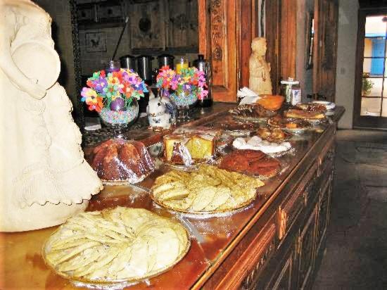 | Casa Benavides Inn