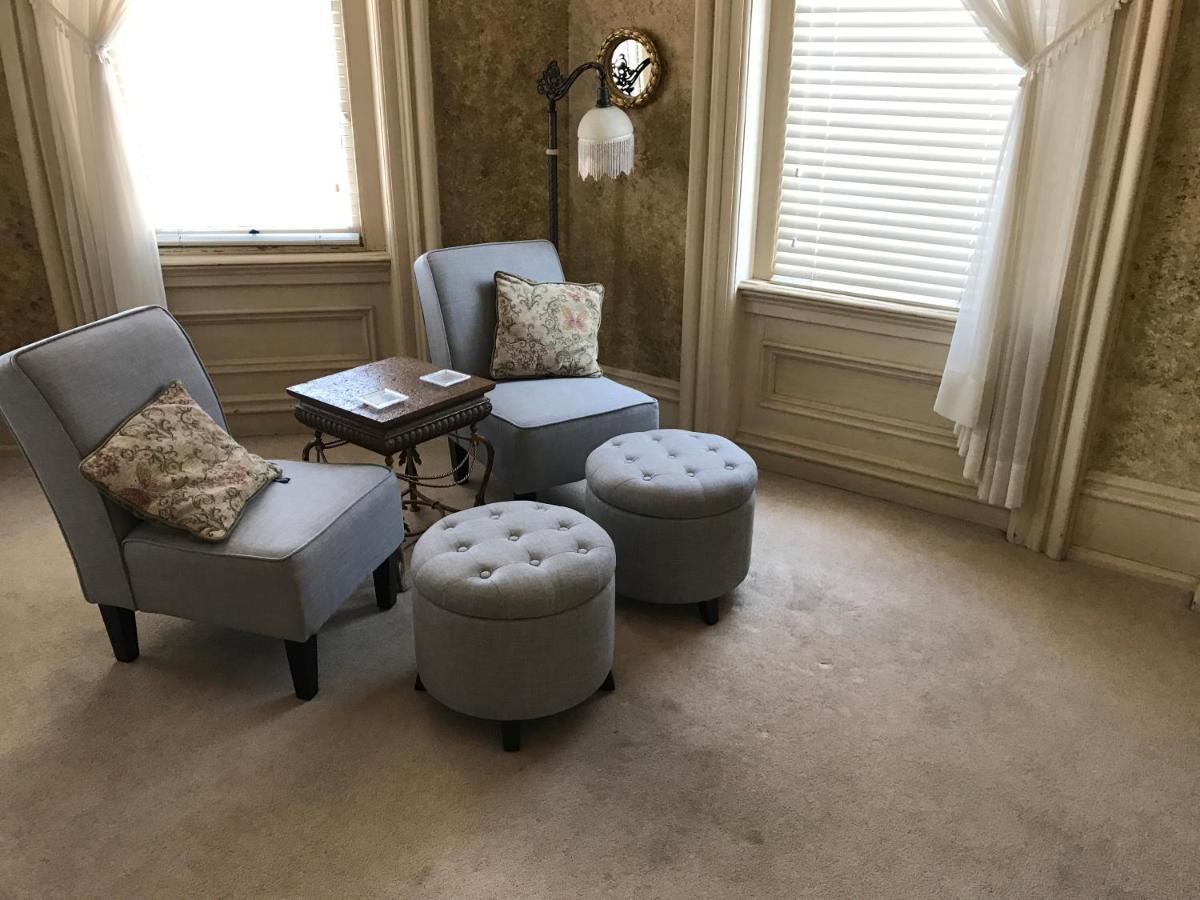 | Main Street Bed & Breakfast