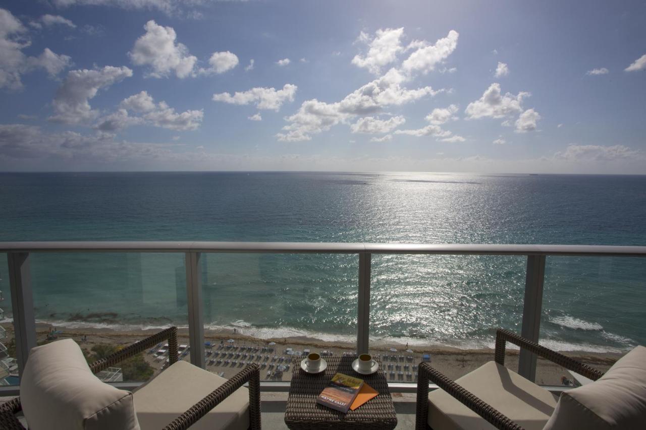 3 Bedroom Suite Oceanfront at Lyfe Resort & Residences