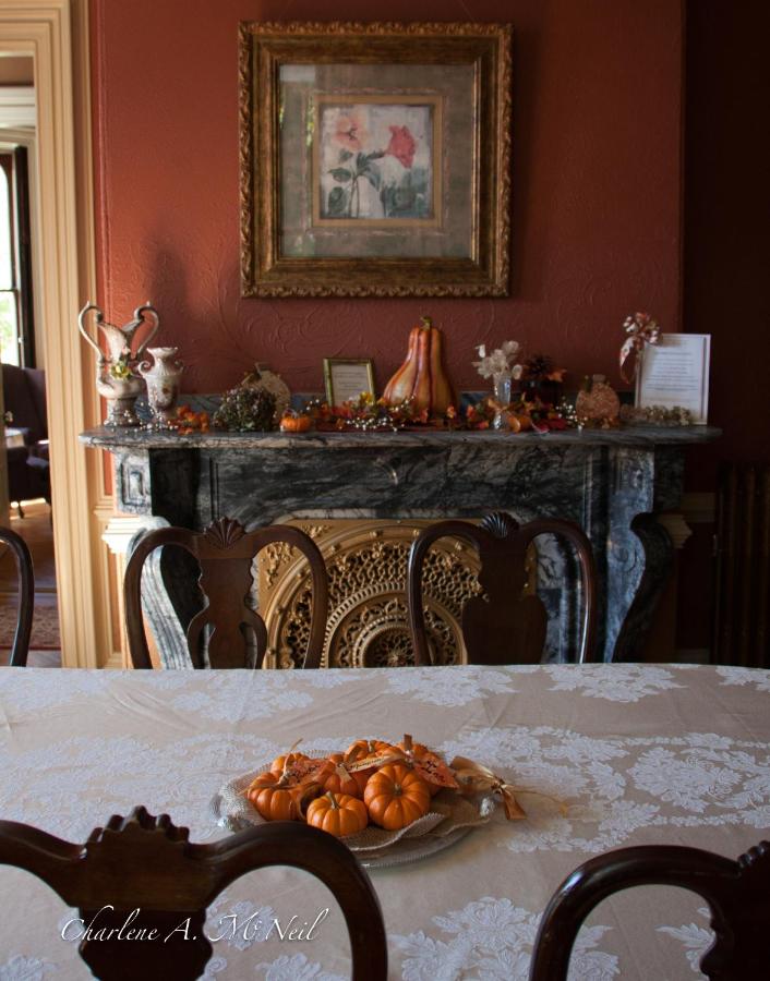 | Proctor Mansion Inn