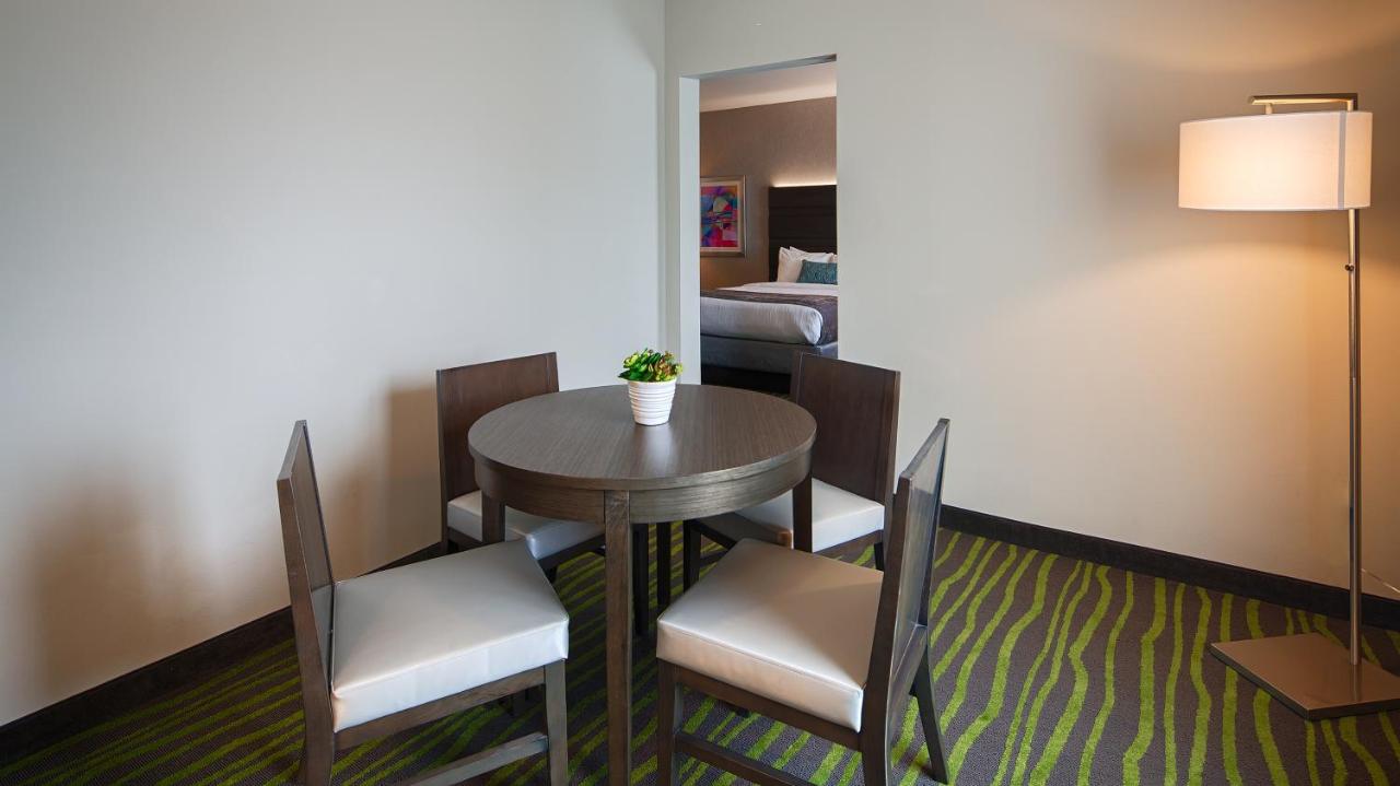 Queen Suite with Two Queen Beds at Best Western Plus Prien Lake Hotel & Suites - Lake Charles