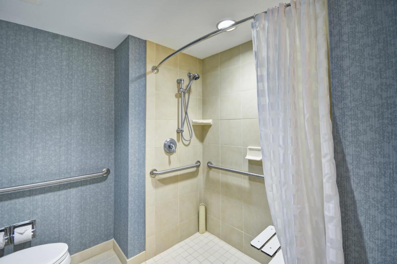 King Accessible at Hyatt Place Chicago/Naperville/Warrenville