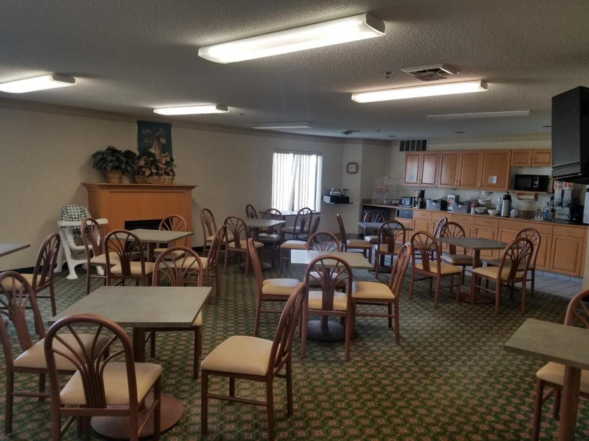 | Syracuse Inn and Suites