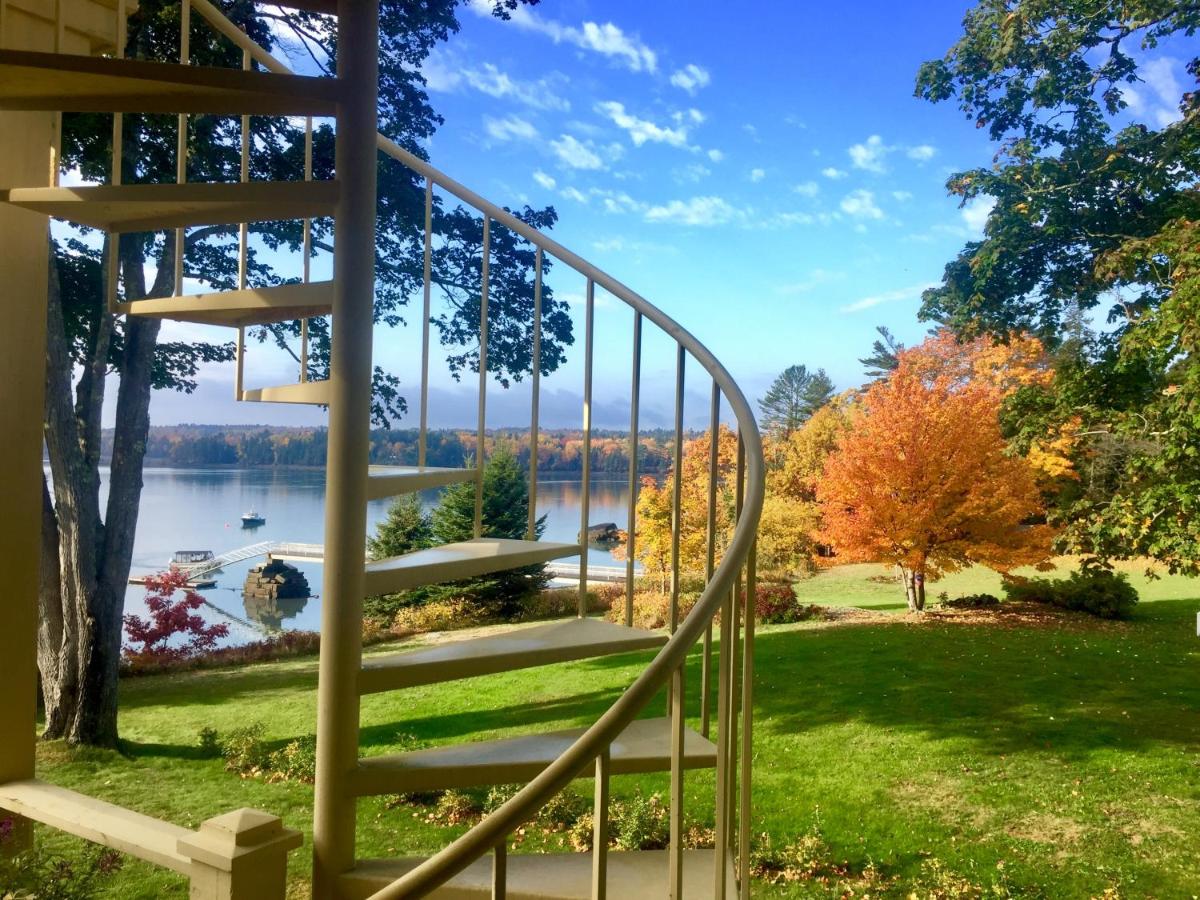| Acadia Bay Inn