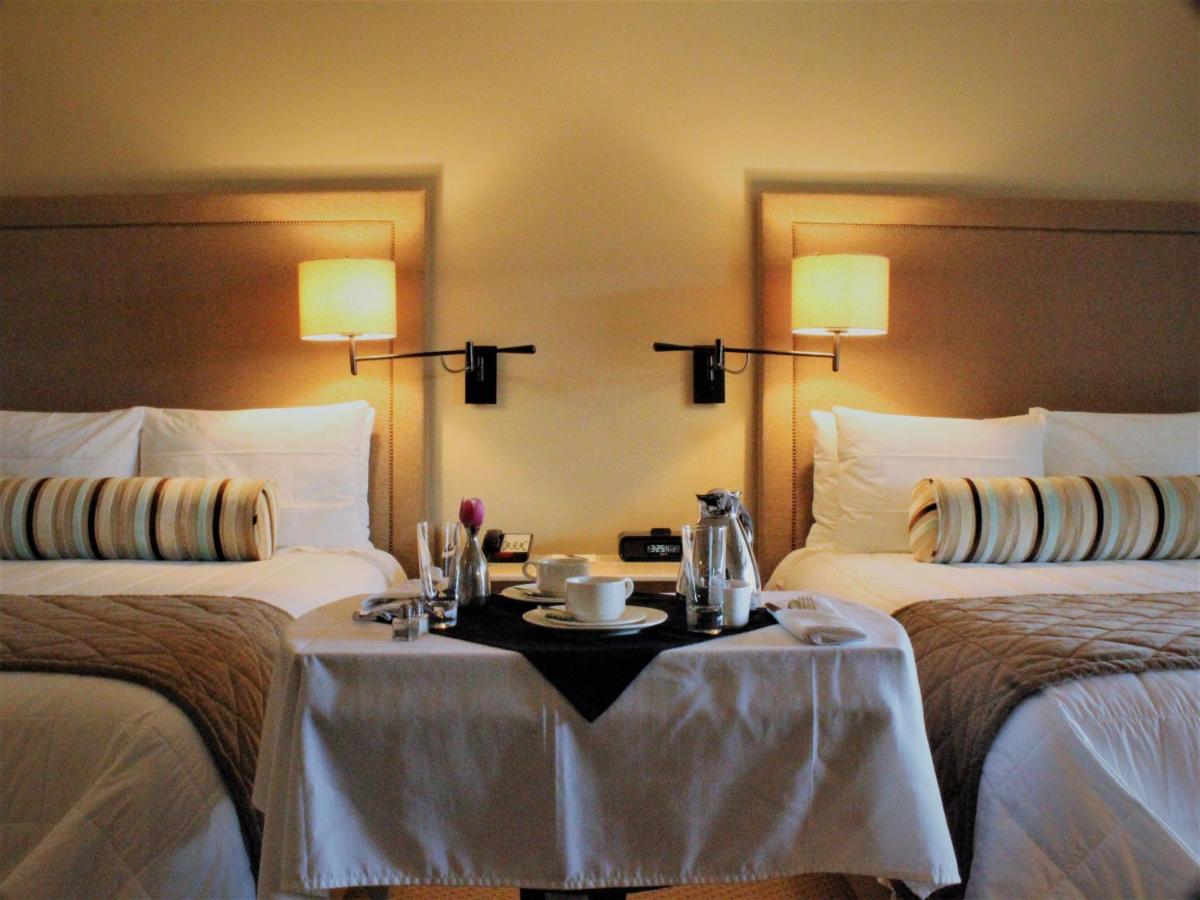 | Diamond Mills Hotel & Tavern
